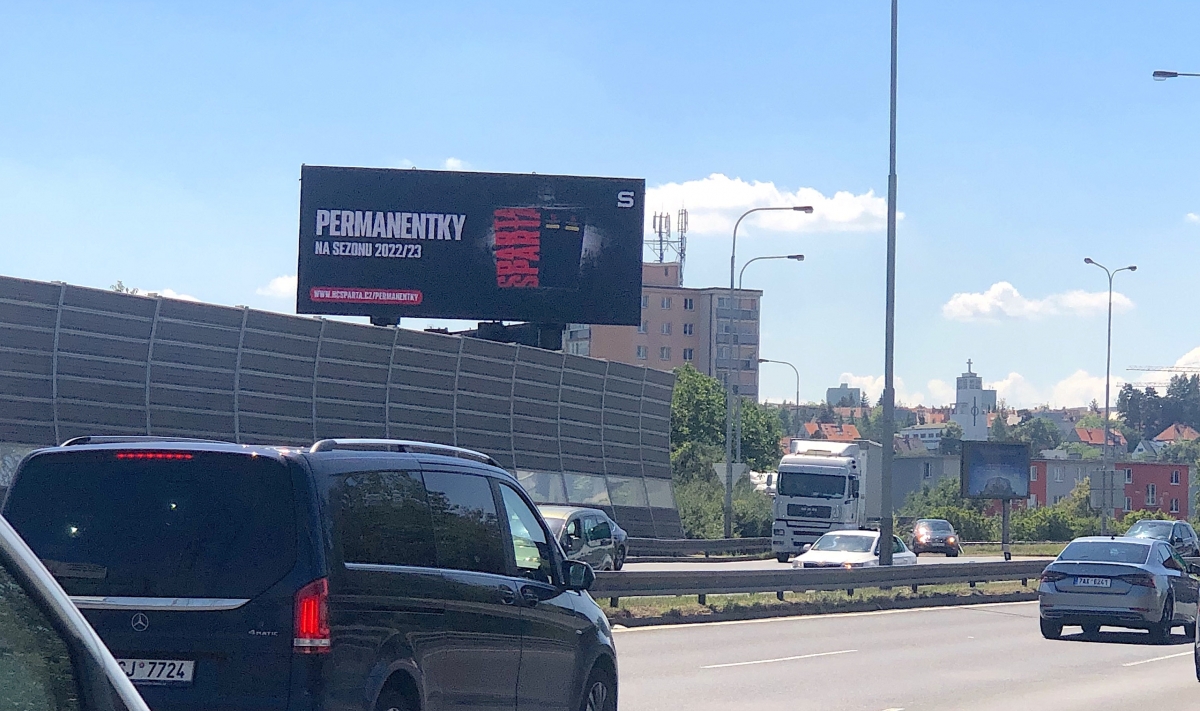 Reklamní kampaň HC Sparta Praha na prémiových LED plochách