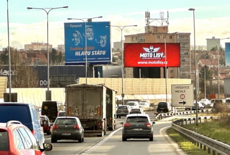 Reklamní kampaň pro Moto Lisý na LED plochách